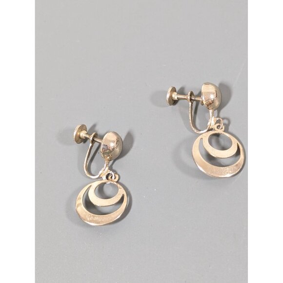 Vintage Gold Tone MOD Round Disc Circle Charm Screw Back Clip Earrings - Picture 2 of 7